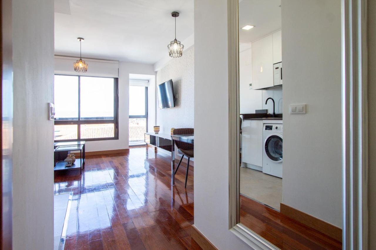 Apartamentos Castilla Luz Business Madrid Kültér fotó