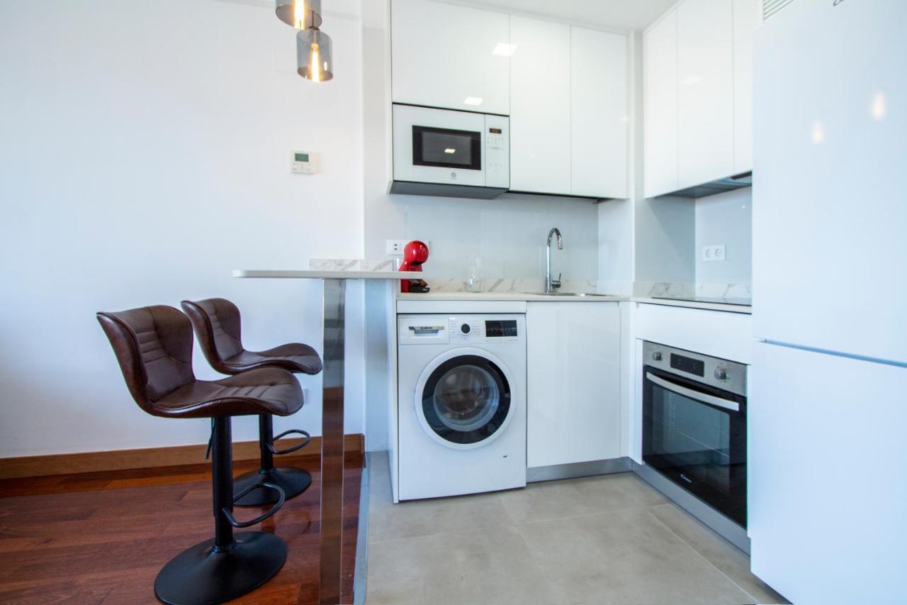 Apartamentos Castilla Luz Business Madrid Kültér fotó